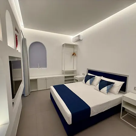 Emma Exclusive Vico Equense